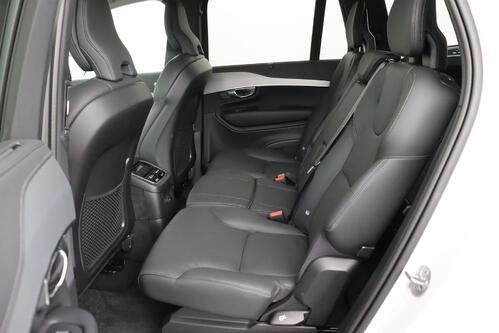 VOLVO XC90 PLUS BRIGHT 2.0 T8 RECHARGE GEARTRONIC + 7PL. + GPS + LEDER + CARPLAY + CAMERA + PDC + CRUISE + PANO DAK + ALU 21
