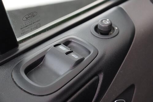 FORD TRANSIT CUSTOM 2.0 TDCI  + 9 PL. + PDC + CRUISE 