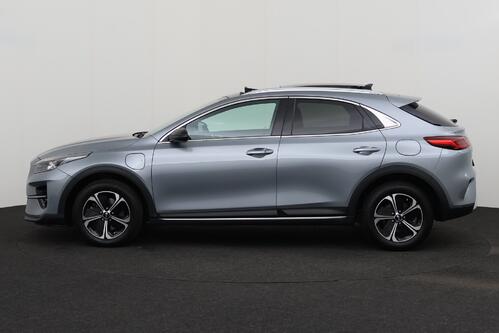 KIA XCeed BUSINESS LINE  1.6 GDi PHEV + A/T + GPS + CARPLAY + CAMERA + HALF/LEDER + OPEN DAK + CRUISE + ALU 16