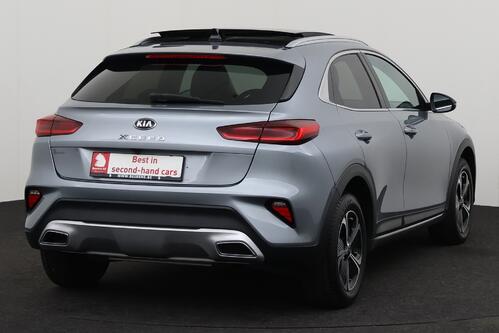 KIA XCeed BUSINESS LINE  1.6 GDi PHEV + A/T + GPS + CARPLAY + CAMERA + HALF/LEDER + OPEN DAK + CRUISE + ALU 16