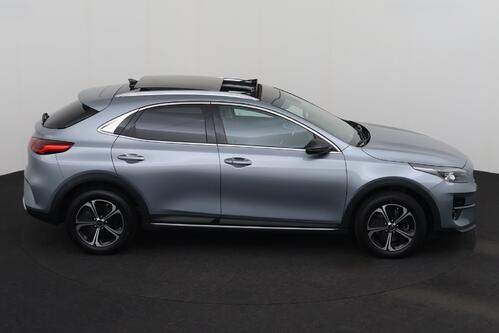 KIA XCeed BUSINESS LINE  1.6 GDi PHEV + A/T + GPS + CARPLAY + CAMERA + HALF/LEDER + OPEN DAK + CRUISE + ALU 16