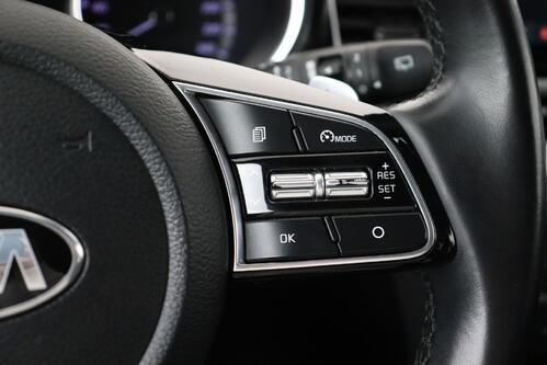 KIA XCeed BUSINESS LINE  1.6 GDi PHEV + A/T + GPS + CARPLAY + CAMERA + HALF/LEDER + OPEN DAK + CRUISE + ALU 16