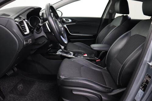 KIA XCeed BUSINESS LINE  1.6 GDi PHEV + A/T + GPS + CARPLAY + CAMERA + HALF/LEDER + OPEN DAK + CRUISE + ALU 16