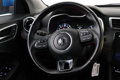 MG ZS  COMFORT 1.4i  + CARPLAY + PDC + CRUISE + ALU 17