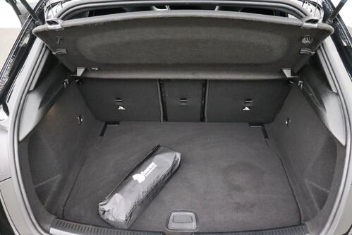 MERCEDES-BENZ A 180 dA + GPS + CARPLAY + LEDER/ALCANTARA + PDC + CRUISE + OPEN DAK + ALU 18