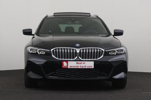 BMW 320 e TOURING SPORT iA  M-SPORT + GPS + CARPLAY + CAMERA + LEDER/ALCANTARA + PDC + CRUISE + PANO DAK + ALU 