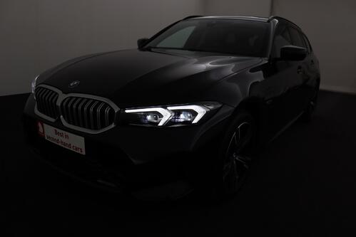 BMW 320 e TOURING SPORT iA  M-SPORT + GPS + CARPLAY + CAMERA + LEDER/ALCANTARA + PDC + CRUISE + PANO DAK + ALU 