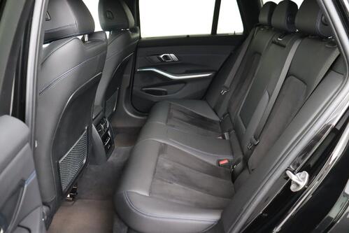 BMW 320 e TOURING SPORT iA  M-SPORT + GPS + CARPLAY + CAMERA + LEDER/ALCANTARA + PDC + CRUISE + PANO DAK + ALU 
