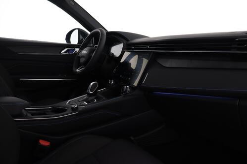 LYNK & CO 01 1.5T PHEV  + A/T + GPS + CARPLAY + CAMERA + PDC + CRUISE + PANO DAK + ALU 20