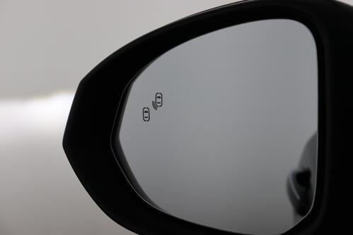 LYNK & CO 01 1.5T PHEV  + A/T + GPS + CARPLAY + CAMERA + PDC + CRUISE + PANO DAK + ALU 20