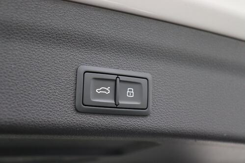 AUDI A6 55 TFSIe S-LINE PHEV + CARPLAY + GPS + PDC + CRUISE (ACC) + LEDER + ALU 19