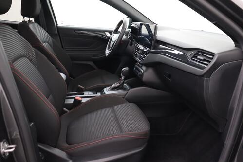 FORD Focus ST-LINE MHEV  + CARPLAY + GPS + CAMERA + PDC + CRUISE (ACC) + ALU 17