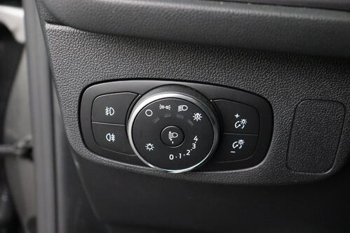 FORD Focus ST-LINE MHEV  + CARPLAY + GPS + CAMERA + PDC + CRUISE (ACC) + ALU 17