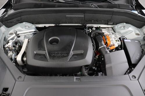 VOLVO XC90 PLUS BRIGHT 2.0 T8 RECHARGE GEARTRONIC + 7PL. + GPS + LEDER + CAMERA + PDC + PANO DAK + CRUISE + ALU 20 + TREKHAAK