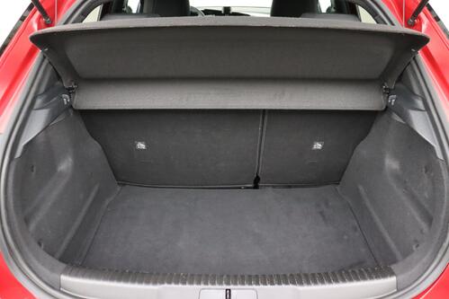 OPEL Mokka ULTIMATE 1.2 TURBO START STOP AT8 + CARPLAY + GPS + CAMERA + PDC + CRUISE + HALF-LEDER + ALU