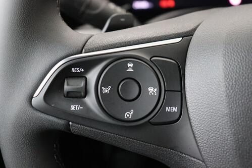 OPEL Mokka ULTIMATE 1.2 TURBO START STOP AT8 + CARPLAY + GPS + CAMERA + PDC + CRUISE + HALF-LEDER + ALU