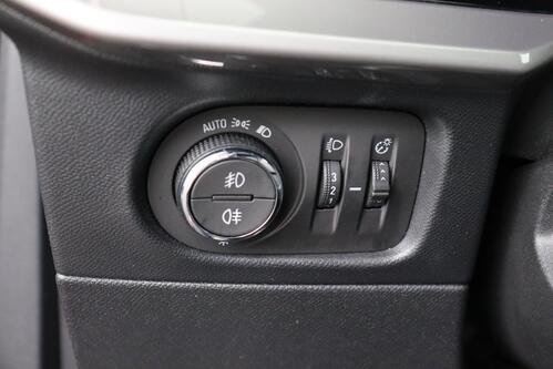 OPEL Mokka ULTIMATE 1.2 TURBO START STOP AT8 + CARPLAY + GPS + CAMERA + PDC + CRUISE + HALF-LEDER + ALU