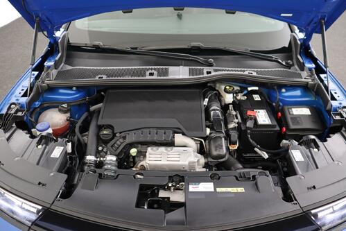 OPEL Mokka ULTIMATE 1.2 TURBO START STOP AT8 + CARPLAY + CAMERA + PDC + CRUISE + ALU 