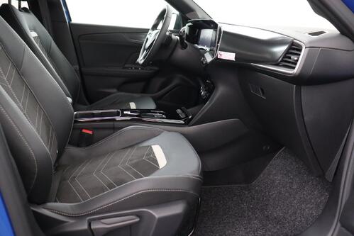 OPEL Mokka ULTIMATE 1.2 TURBO START STOP AT8 + CARPLAY + CAMERA + PDC + CRUISE + ALU 