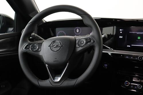 OPEL Mokka ULTIMATE 1.2 TURBO START STOP AT8 + CARPLAY + CAMERA + PDC + CRUISE + ALU 