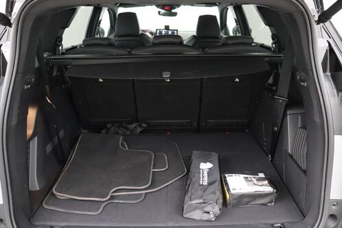 PEUGEOT 5008 GT-LINE 1.2 PURETECH EAT8 + 7PL. + A/T + GPS + CARPLAY + CAMERA + PDC + CRUISE(ACC) + ALU 18
