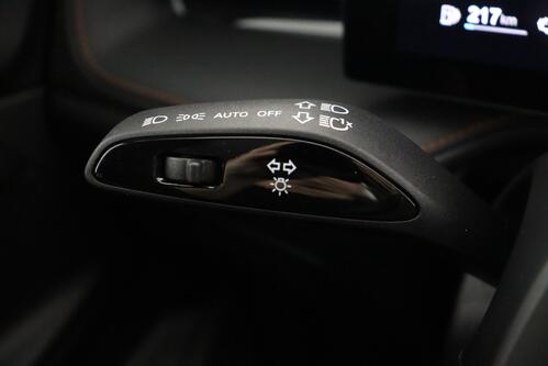 MG HS LUXURY 1.5 TGI  PHEV + A/T + CARPLAY + LEDER + CAMERA + PDC + CRUISE (ACC) + ALU 