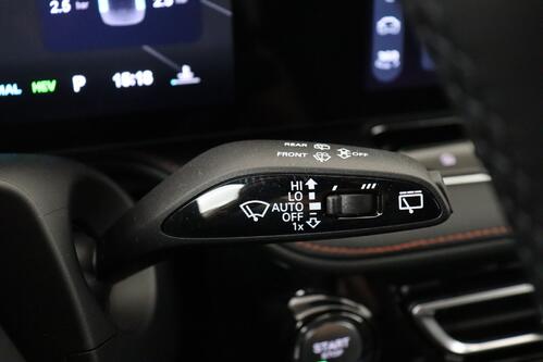 MG HS LUXURY 1.5 TGI PHEV + A/T + GPS + CARPLAY + LEDER + CAMERA + PDC + CRUISE (ACC) + ALU 19