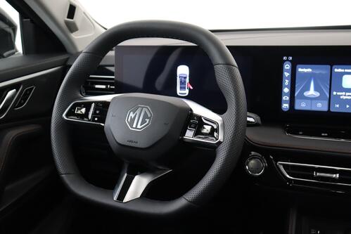 MG HS LUXURY 1.5 TGI PHEV + A/T + GPS + CARPLAY + LEDER + CAMERA + PDC + CRUISE (ACC) + ALU 19