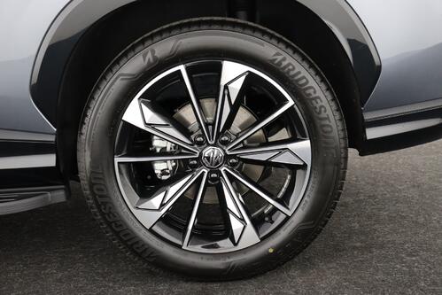 MG HS  LUXURY 1.5 TGI  PHEV + A/T + CARPLAY + LEDER + CAMERA + PDC + CRUISE (ACC) + ALU 19