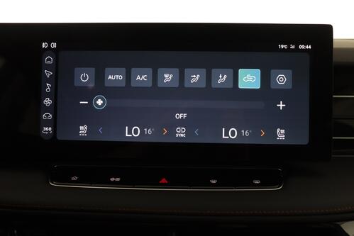 MG HS  LUXURY 1.5 TGI  PHEV + A/T + CARPLAY + LEDER + CAMERA + PDC + CRUISE (ACC) + ALU 19