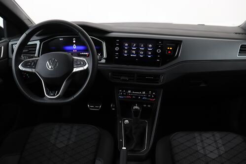 VOLKSWAGEN Polo R-LINE 1.0 TSI DSG  + GPS + CARPLAY + CAMERA + PDC + OPEN DAK + CRUISE(ACC) + ALU 17