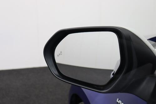 TOYOTA Yaris 1.5i  HYBRID CVT + A/T + GPS + CAMERA + PDC + CRUISE + ALU 