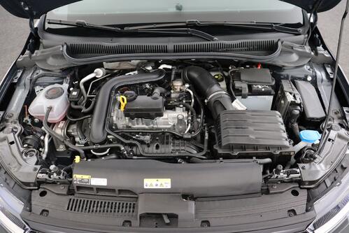 VOLKSWAGEN Polo R-LINE 1.0 TSI DSG  + GPS + CARPLAY + CAMERA + PDC + OPEN DAK + CRUISE(ACC) + ALU 17