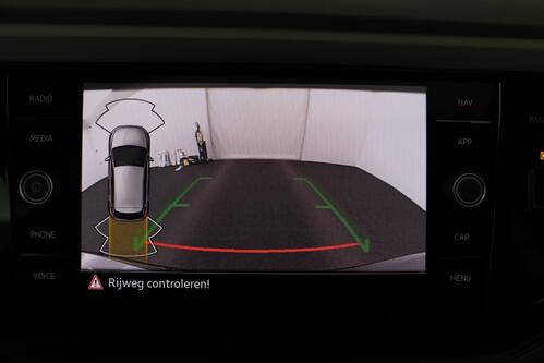 VOLKSWAGEN Polo R-LINE 1.0 TSI DSG  + GPS + CARPLAY + CAMERA + PDC + OPEN DAK + CRUISE(ACC) + ALU 17