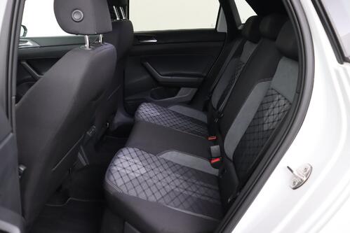 VOLKSWAGEN Polo 1.0 TSI DSG R-LINE + CARPLAY + GPS + CAMERA + PDC + CRUISE (ACC) + SCHUIFDAK + ALU 17