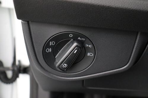 VOLKSWAGEN Polo 1.0 TSI DSG R-LINE + CARPLAY + GPS + CAMERA + PDC + CRUISE (ACC) + SCHUIFDAK + ALU 17