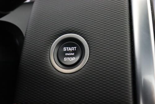 LAND ROVER Discovery Sport 2.0 D R-DYNAMIC-S AWD + 7PL. + A/T + GPS + LEDER + CAMERA + PDC + CRUISE (ACC) + PANO DAK + ALU 20