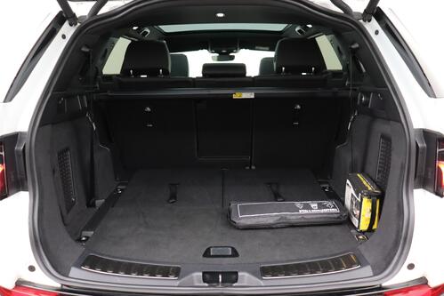 LAND ROVER Discovery Sport  R-DYNAMIC 2.0D S AWD + 7PL. + A/T + GPS + LEDER + CAMERA + PDC + PANO DAK + CRUISE + ALU 20