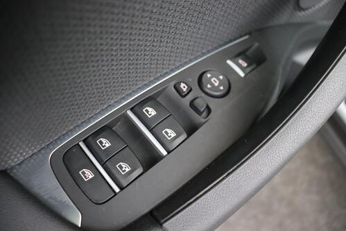 BMW X3 x-DRIVE 20iA + GPS + CAMERA + PDC + CRUISE + PANO DAK + ALU 