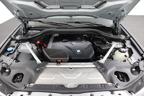 BMW X3 x-DRIVE 20iA + GPS + CAMERA + PDC + CRUISE + PANO DAK + ALU 