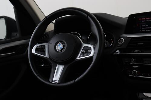 BMW X3 x-DRIVE 20iA + GPS + CAMERA + PDC + CRUISE + PANO DAK + ALU 