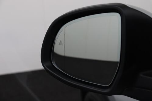 BMW X3 x-DRIVE 20iA + GPS + CAMERA + PDC + CRUISE + PANO DAK + ALU 