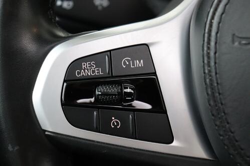 BMW X3 x-DRIVE 20iA + GPS + CAMERA + PDC + CRUISE + PANO DAK + ALU 