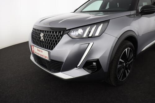 PEUGEOT 2008 *GT-PACK 1.2 PURETECH EAT8 + A/T + GPS + CARPLAY + LEDER/ALCANTARA + CAMERA + PDC + CRUISE + ALU 18