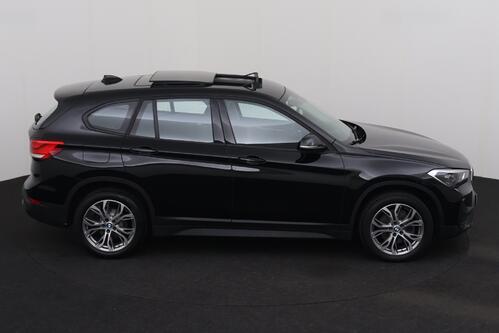 BMW X1 18 iA SDRIVE  + GPS + PDC + CRUISE + PANO + ALU 