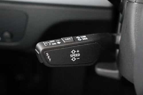 AUDI Q5 50 2.0 TFSI-e S-LINE QUATTRO + CARPLAY + GPS + CAMERA + PDC + PANO + ALU 