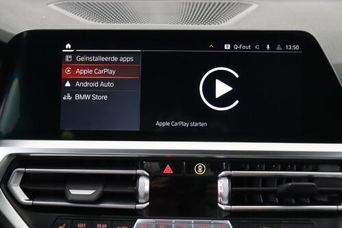 BMW 330 iA TOURING M-SPORT + CARPLAY + GPS + CAMERA + PDC + CRUISE + ALU 