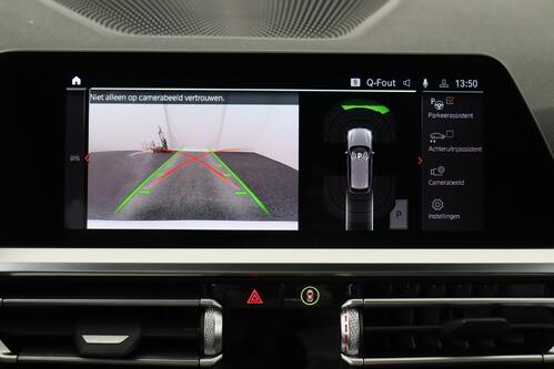 BMW 330 iA TOURING M-SPORT + CARPLAY + GPS + CAMERA + PDC + CRUISE + ALU 