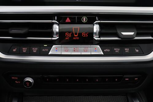 BMW 430 iA + CARPLAY + GPS + CAMERA + PDC + CRUISE (ACC) + LEDER + SCHUIFDAK + ALU 