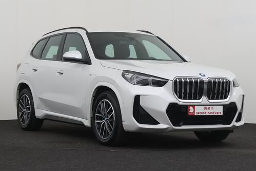 BMW X1  x-Drive25e iA M-SPORT + GPS + CARPLAY + LEDER/ALCANTARA + CAMERA + PDC + CRUISE + ALU 